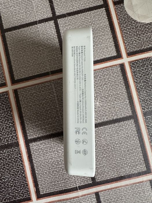 Бездротовий павербанк XIPIN 10000mAh