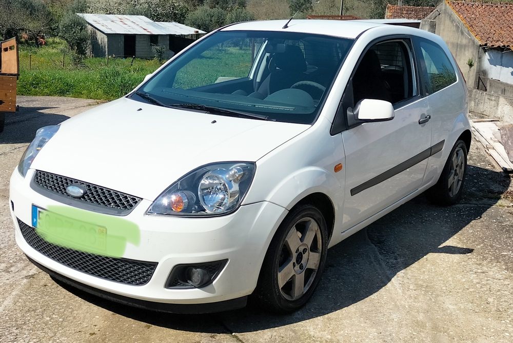 Ford Fiesta TDCI  2410€