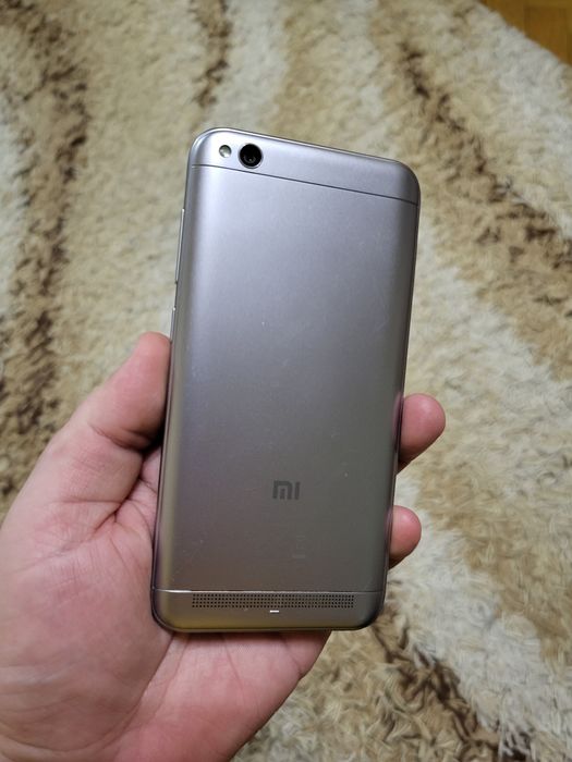 Смартфон Xiaomi Redmi 5A 2/16