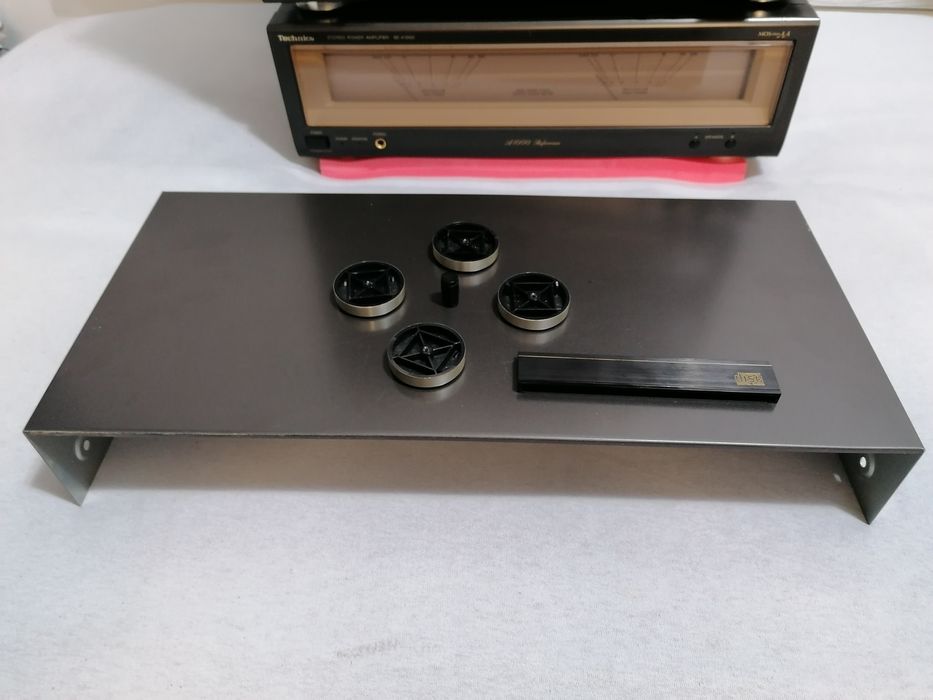 Obudowa technics 20,5x6,6 cm.