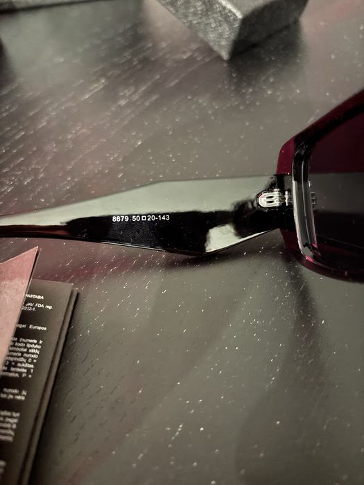 okulary przeciwsłoneczne prada