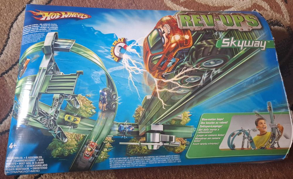Hot wheels : Hotwheels rev'ups skyway playset | INA