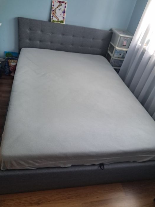 Kompletne łóżko z materacem  H3
