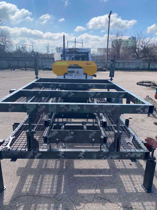 Горизонтальна стрічкова пилорамаLenkerHBS-3P причіп мобільна бензинова