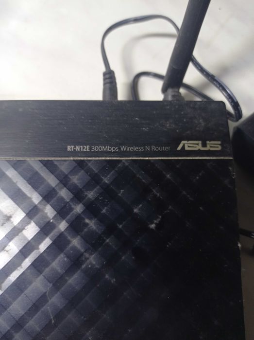 Роутер Asus Wi-fi на 2 антени