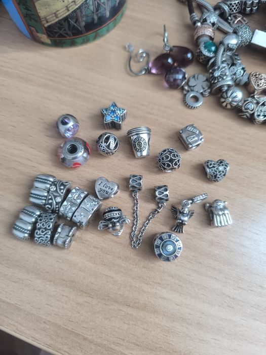 Pandora, оригинал