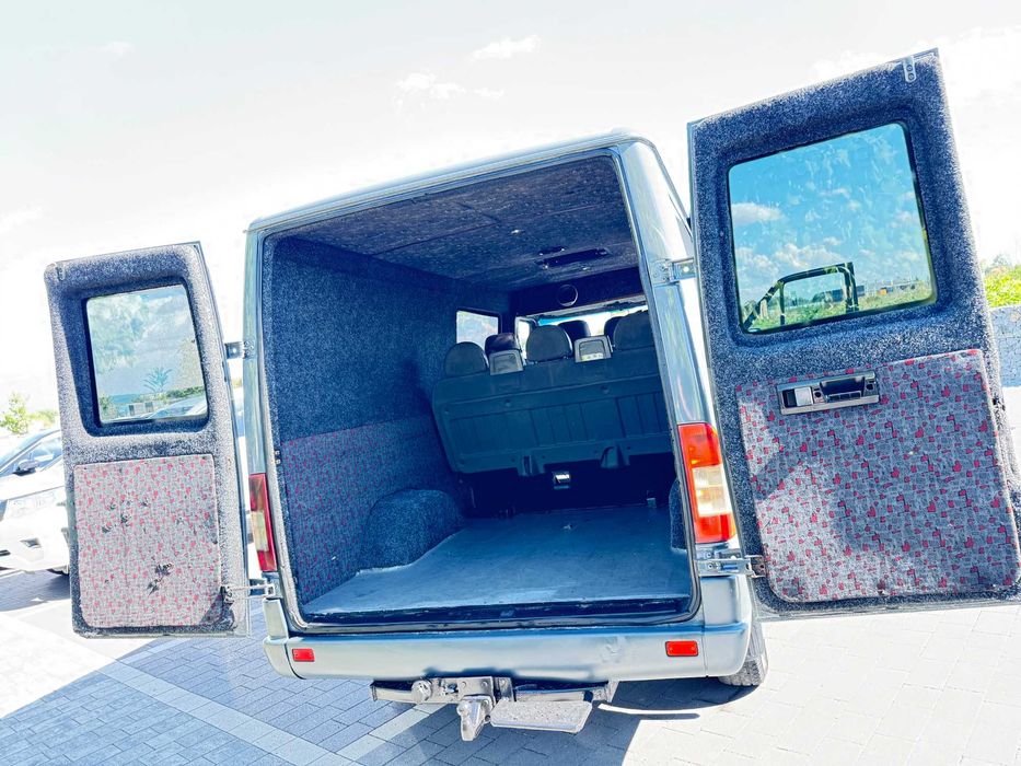 Mercedes-Benz Sprinter 2005