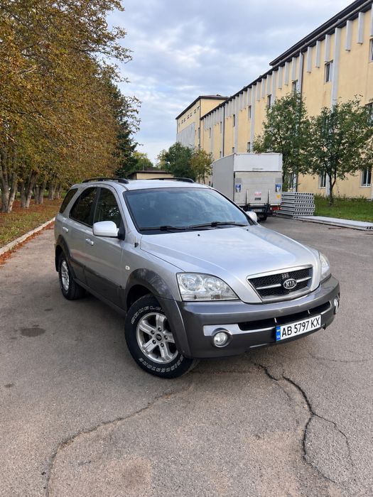 Kia Sorento.  EX