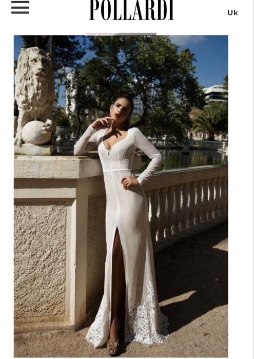 Весільня сукня.