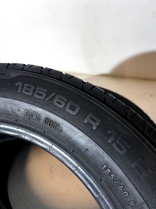 Pneus Uniroyal RainExpert 3 - 185/60/15 - Como NOVOS