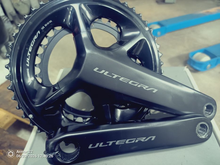Pedaleira Shimano ultegra 165mm como nova