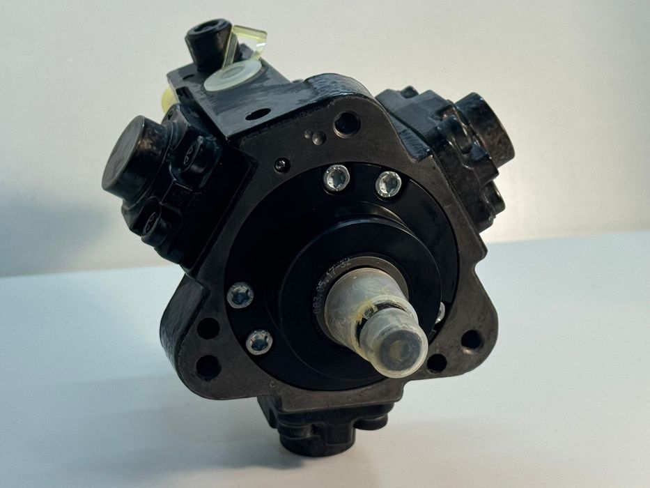 BOSCH Насос високого тиску 0 445 010 318