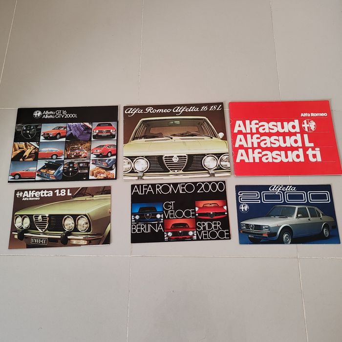 Vendo catálogos/panfletos Alfa Romeo