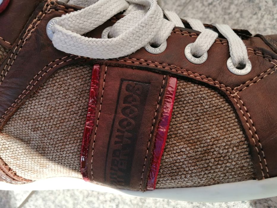 RIVER WOODS botas novas