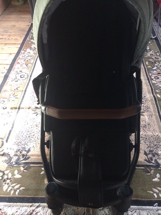 Дитяча коляска сіра