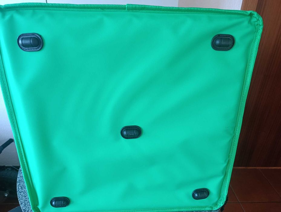 Mochila Uber nova