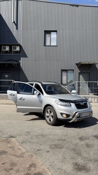 Hyundai Santa Fe 2012 | Повний привід | 7 місць