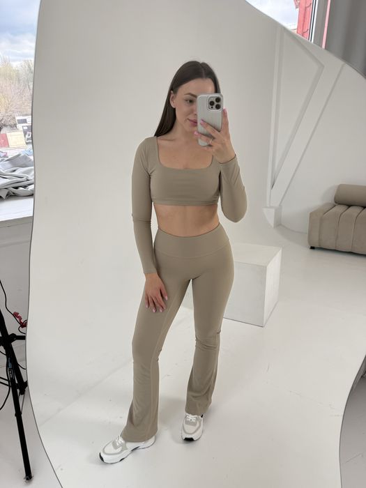 Спортивний комплект костюм