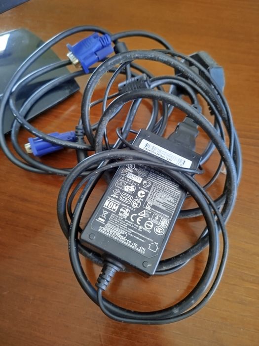 Monitor LG de 18,5 polegadas