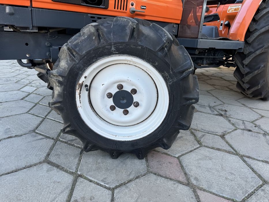 Kubota GL-25 мини-трактор из Японии