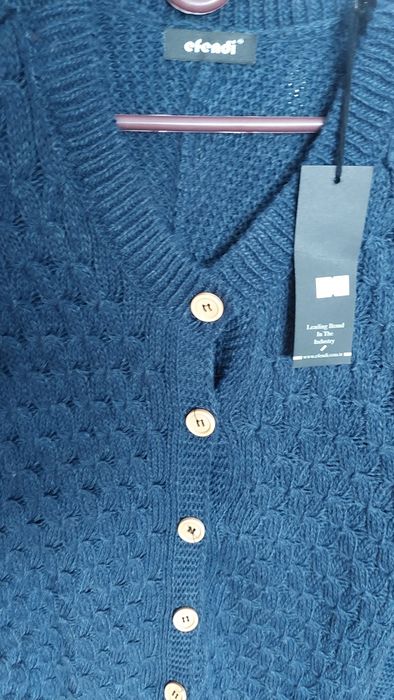 Жіноча нова кофта