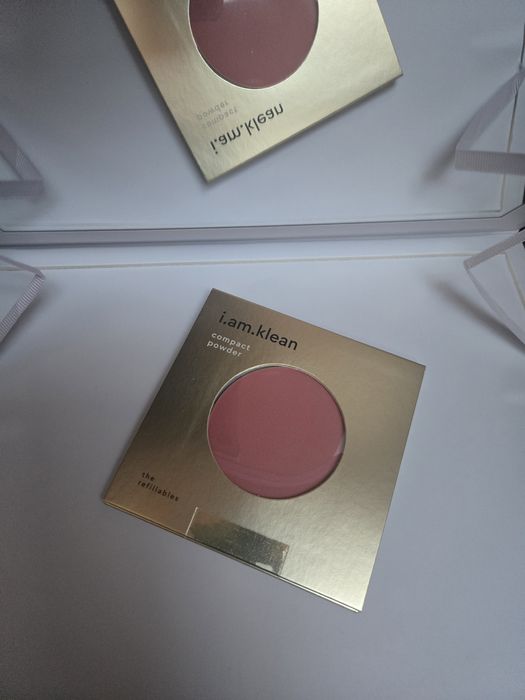 Puder kompaktowy marki i.am.klean