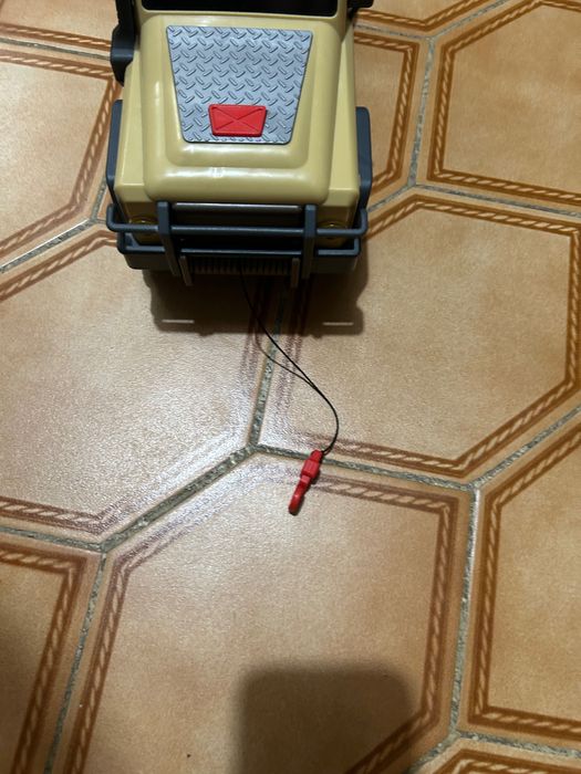 Camião Safari de 35cm com luzes e sons