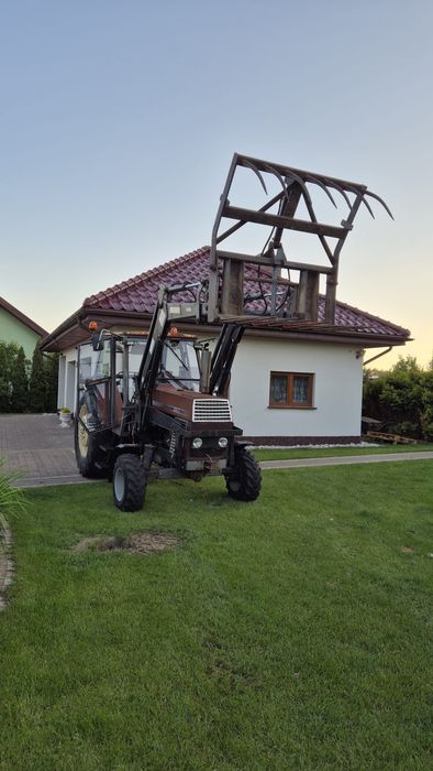 Ciągnik rolniczy ursus C-385 rezerwacja