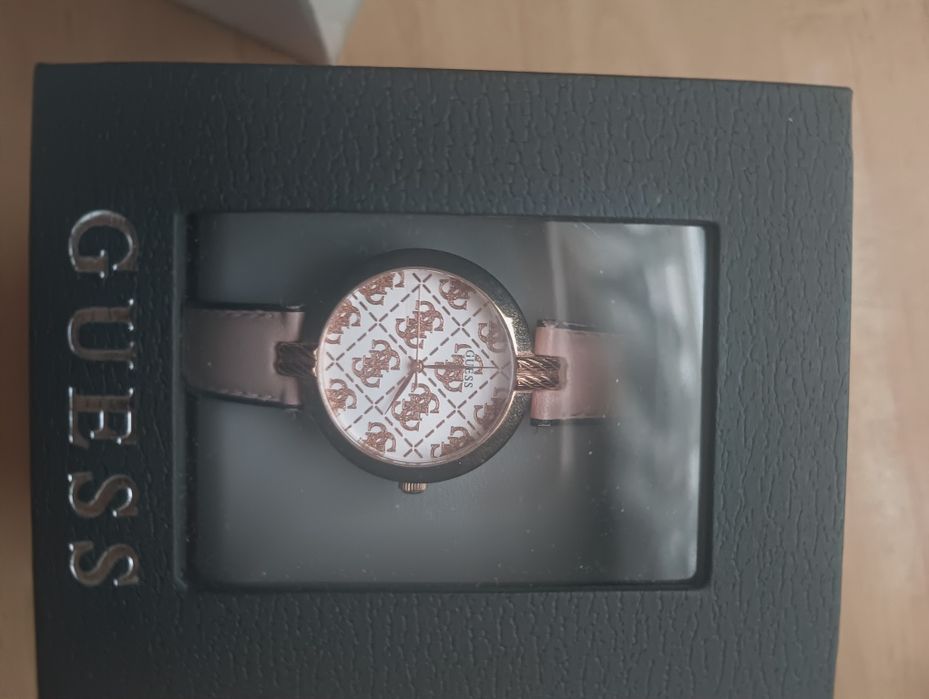 Zegarek guess monogram
