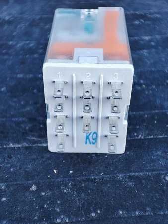 Продам реле Relpol R3N-2013-23-1024-WTLD  24DC 2208.