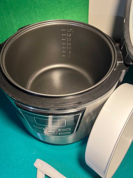 Panela elétrica como nova