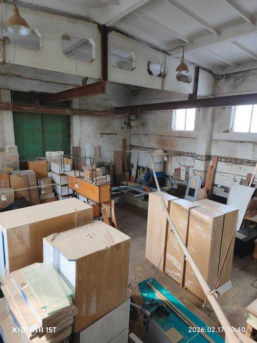 Продаж 23 сотки фасадної землі+440м виробничої будівлі