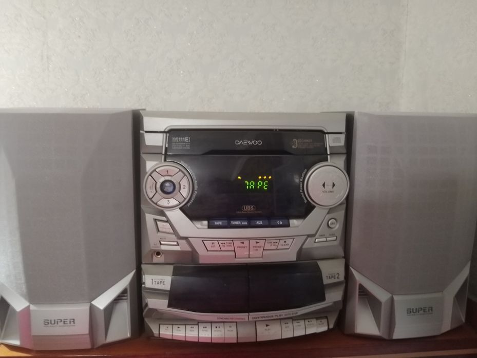 Музичний центр DaewooXM-111Е