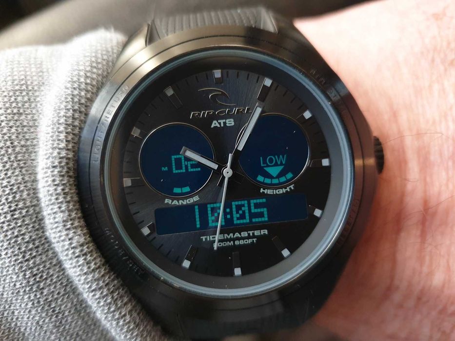 Rip Curl Ocean GMT-ATS Surf Titanium Diver Typ Pilot Citizen Casio