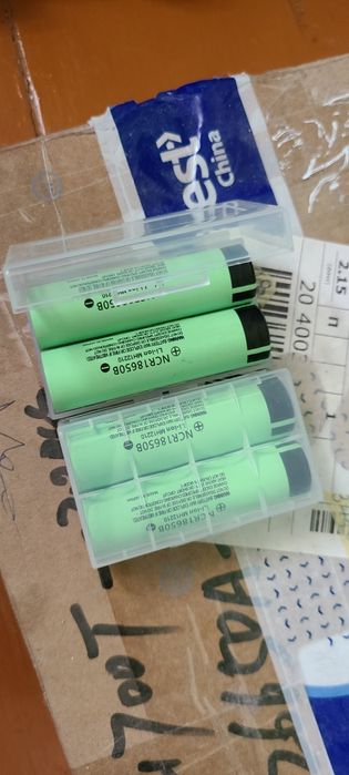 акумулятори панасонік формат 18650