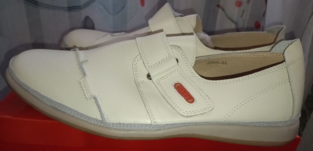 чоловічі кожані мокасини 400грн