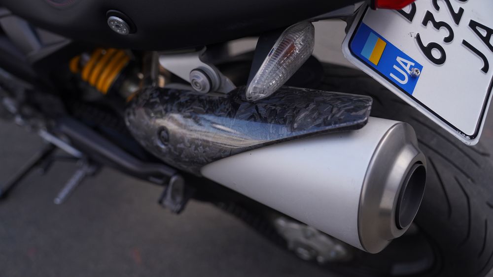 Ducati Monster 796 ABS