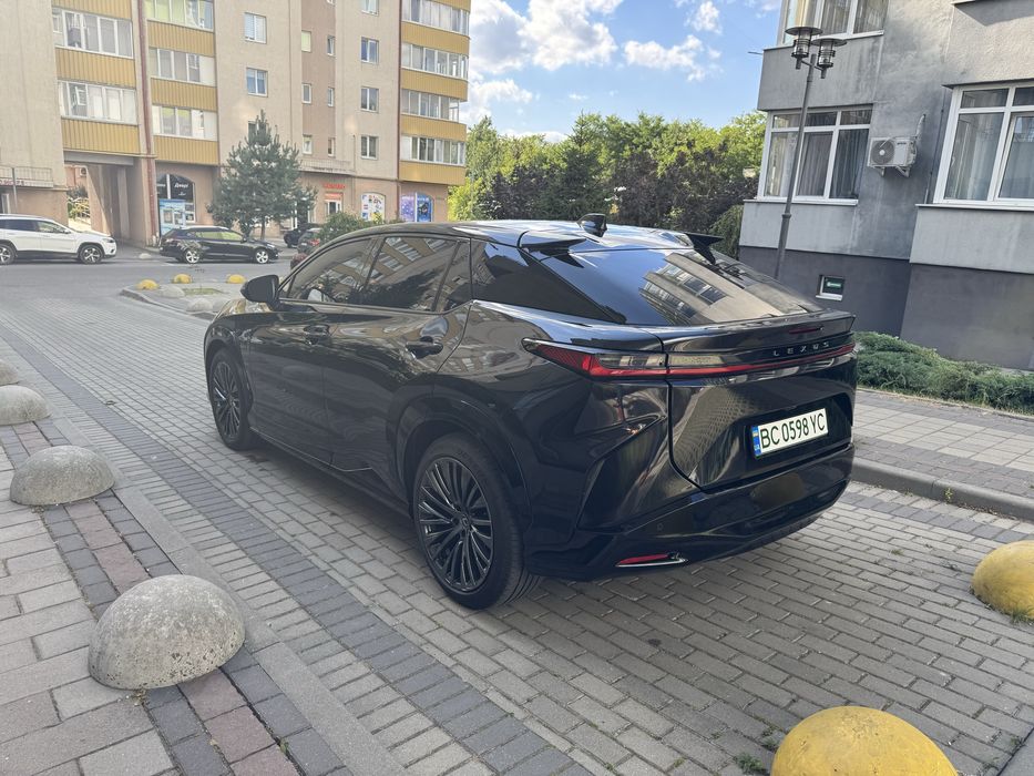 ОБМІН Lexus RZ 450 e Електричний