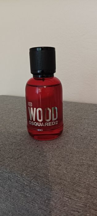 Dsquared2 Red wood