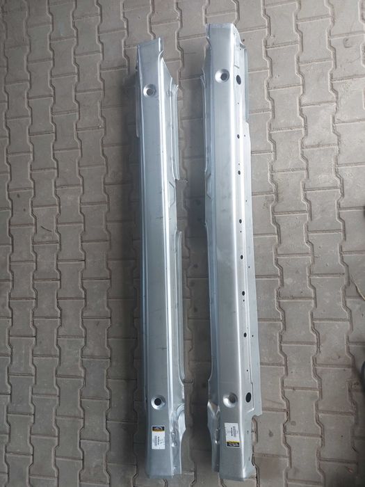 Поріг Порогі Пороги на Mercedes 210 Мерседес 210 (06.95-03.03)