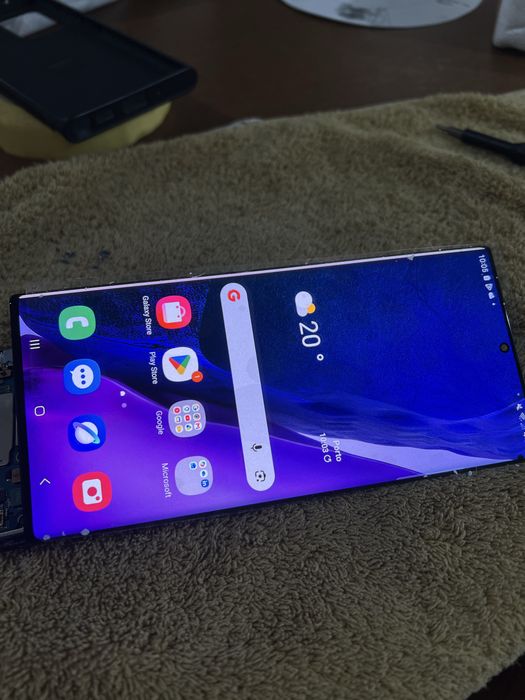 Samsung note 20 ultra display
