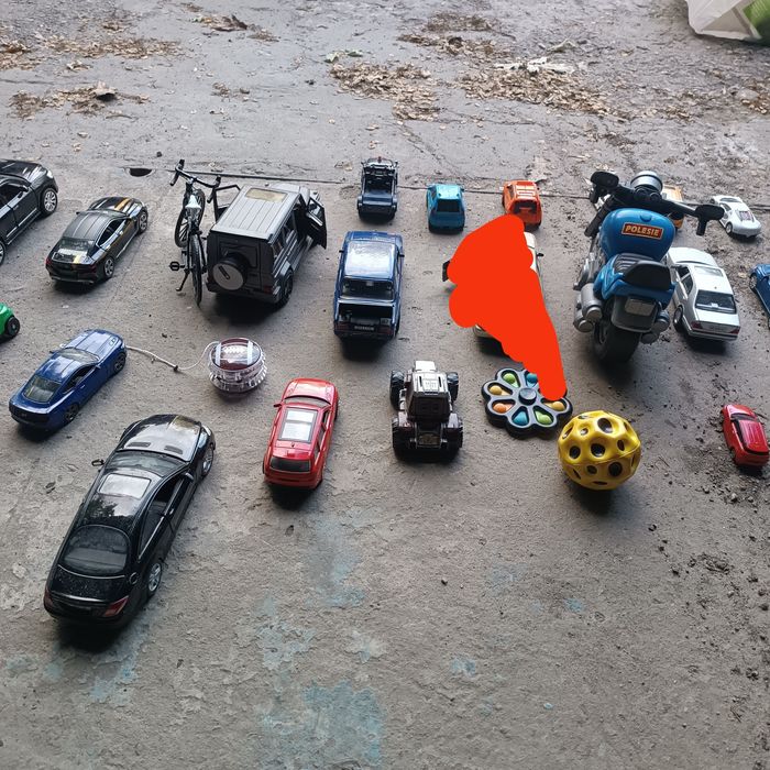 Продам модельки игрушки
