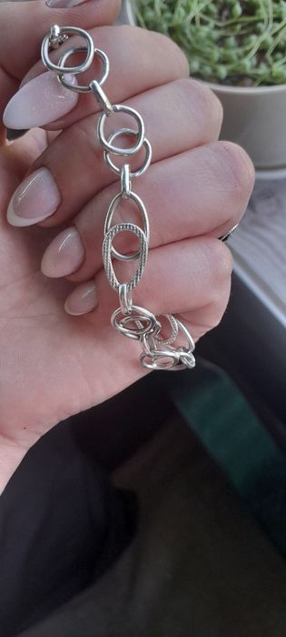 Срібний брослет довжина 20 см в дуже гарному стані,одягала лише 5 раз