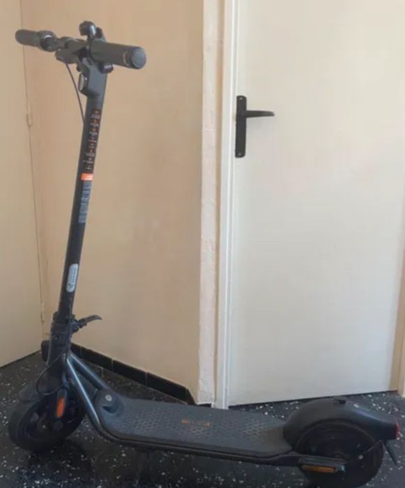 Trotinete Ninebot F2E 800W