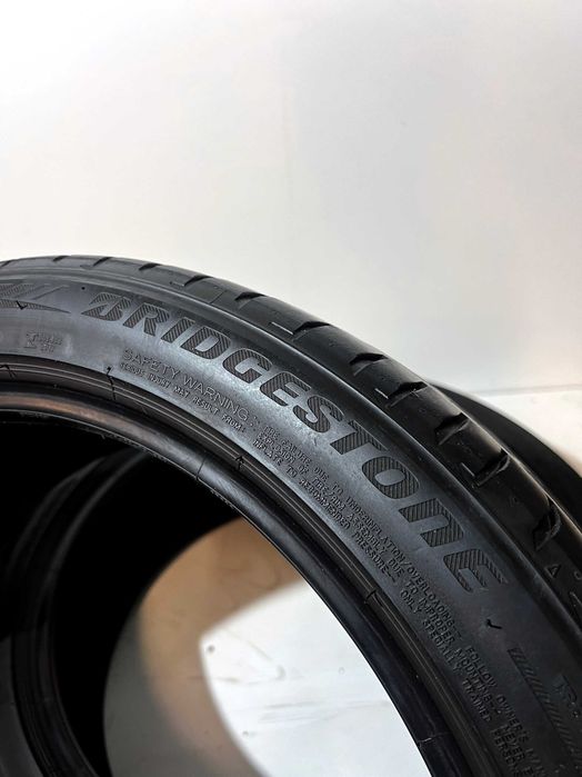 Pneus Bridgestone Potenza S001 - 235/40/19 - Como NOVOS