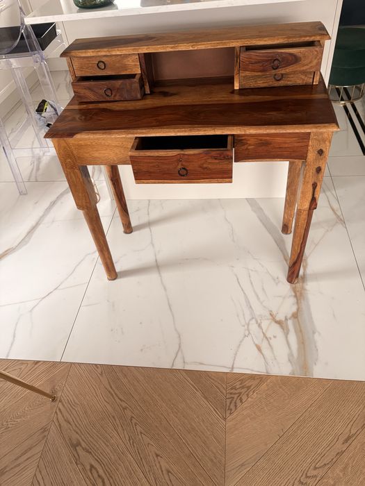 Biurko/toaletka drewniane