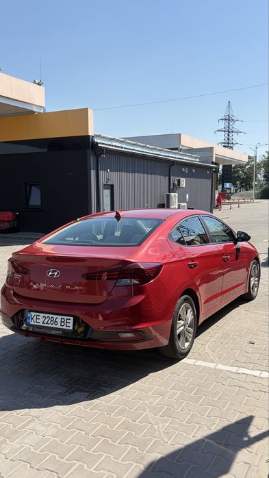 Hyundai Elantra 2018 VIN 5NPD84LF1KH435326 фото оголошення 4 з 8
