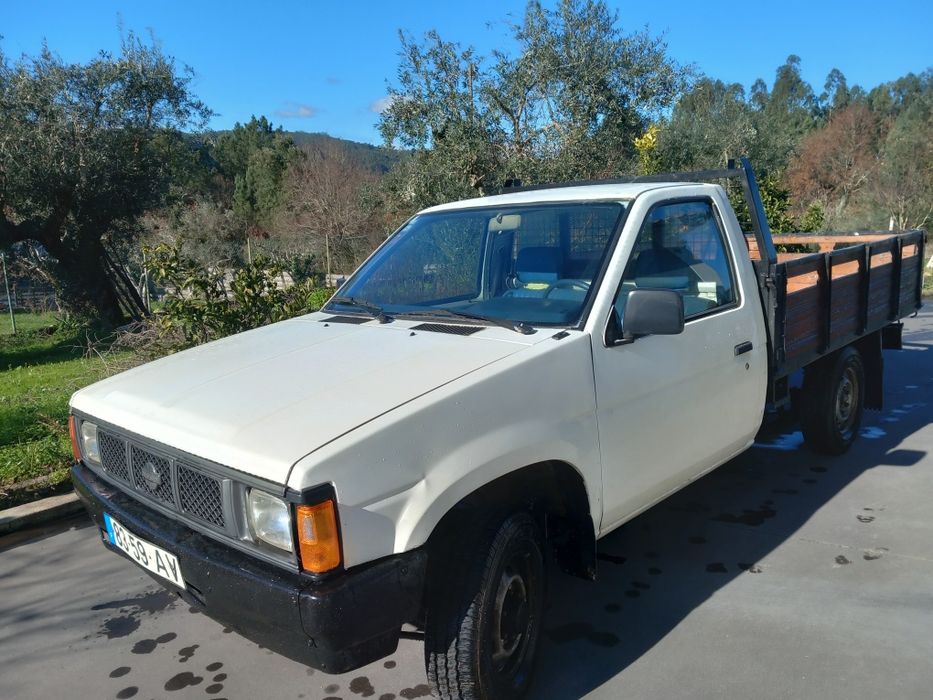 Nissan pick up D21 - para venda 5000€