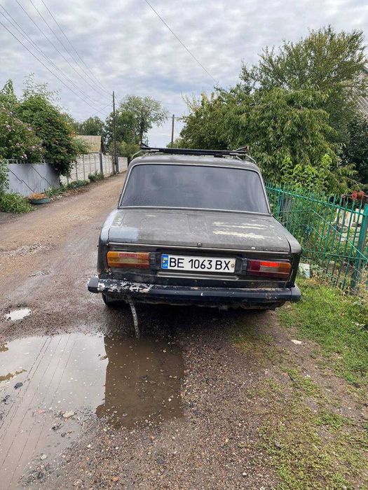 Автомобіль ВАЗ 2106