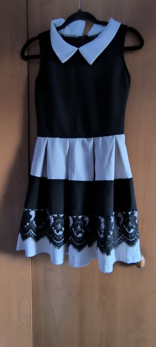 Sukienka elegancka czarno biała z koronką